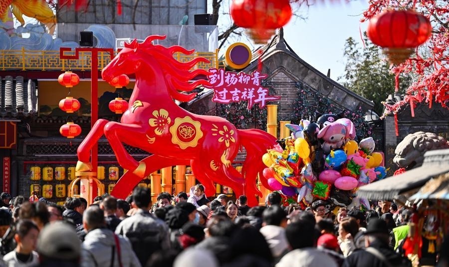 外国媒体和国际人士热议中国春节经济